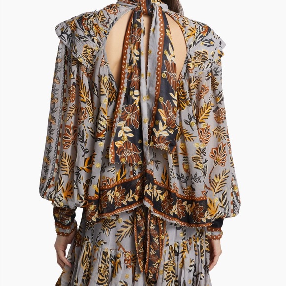 Farm Rio silver floral tapestry - Picture 2 of 3